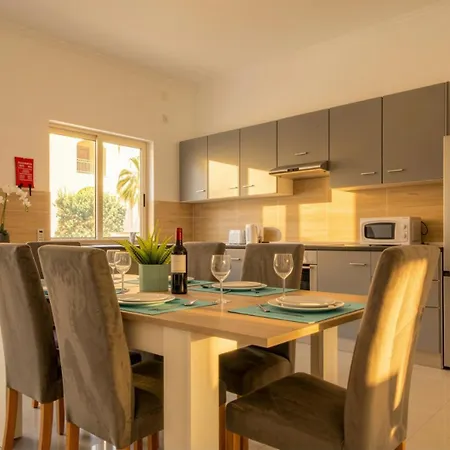 St Julians 3bd & Penthouse With Heated Jacuzzi 公寓