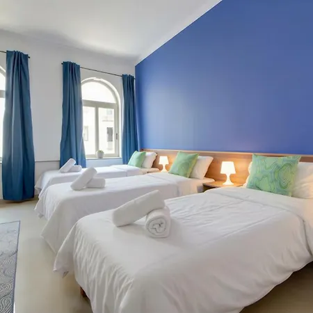 St Julians 3bd & Penthouse With Heated Jacuzzi 아파트 *