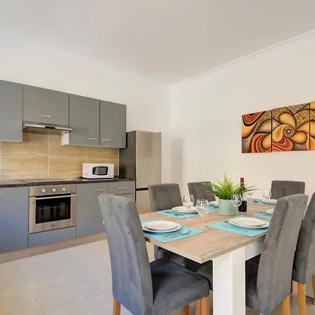 St Julians 3bd & Penthouse With Heated Jacuzzi 公寓
