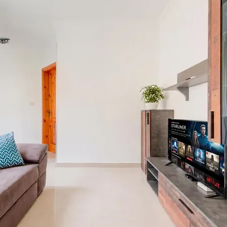 St Julians 3bd & Penthouse With Heated Jacuzzi
